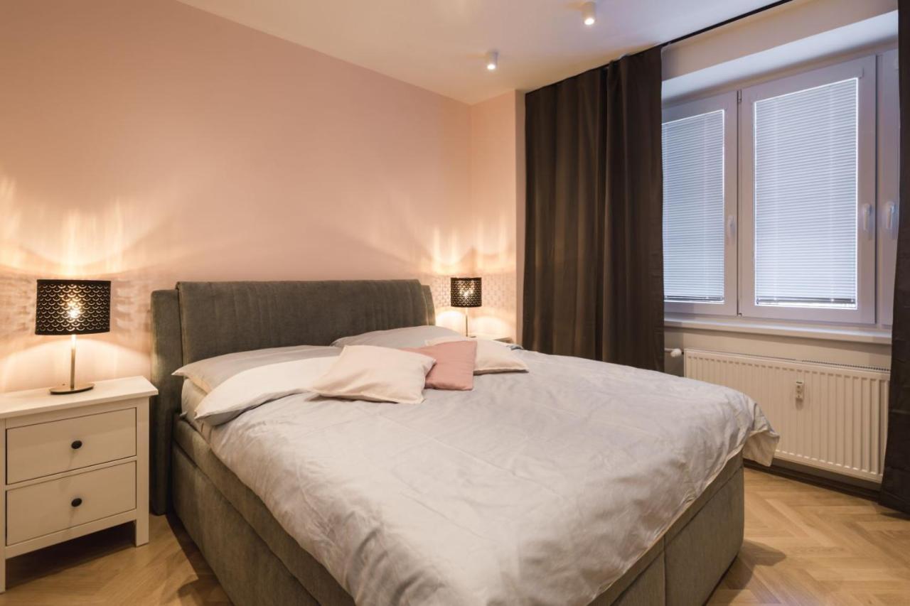 Flexihome Sk - Tolsteho - Free Parking On The Street - 2 Bedrooms Kosice Exterior photo